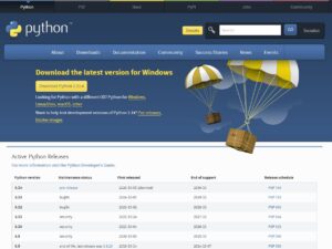 Python公式サイトの「Downloads」ページを開く操作の画面キャプチャ